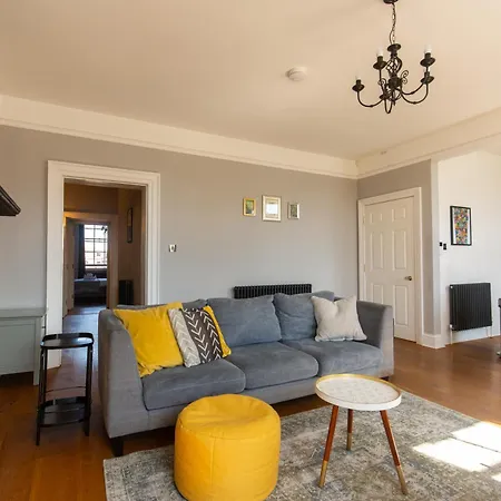 Boutique In Appartement *